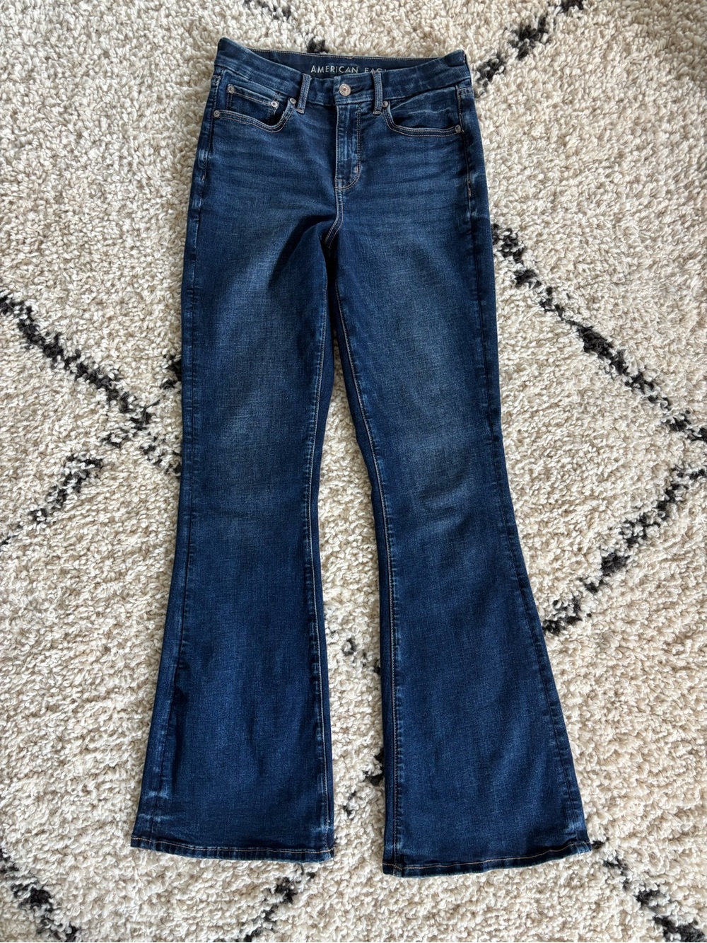 American Eagle Outfitters Women's Curvy Super Flare Jeans